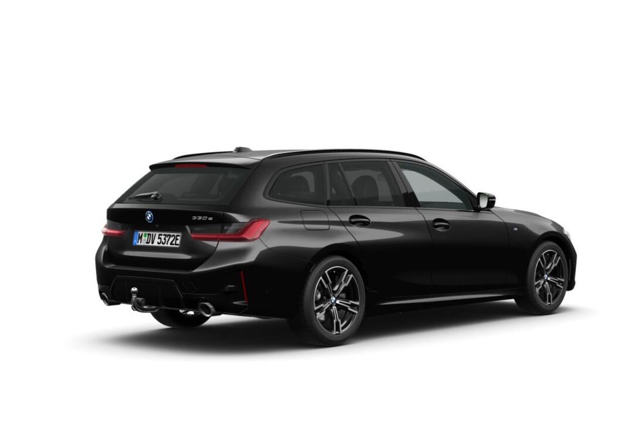 BMW 3-SERIE Touring 330e M Sport Edition | M Sportpakket | Comfort Pack | Trekhaak