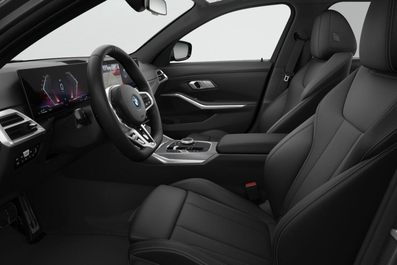 BMW 3-SERIE Touring 330e M Sport Edition | M Sportpakket | Comfort Pack | Trekhaak
