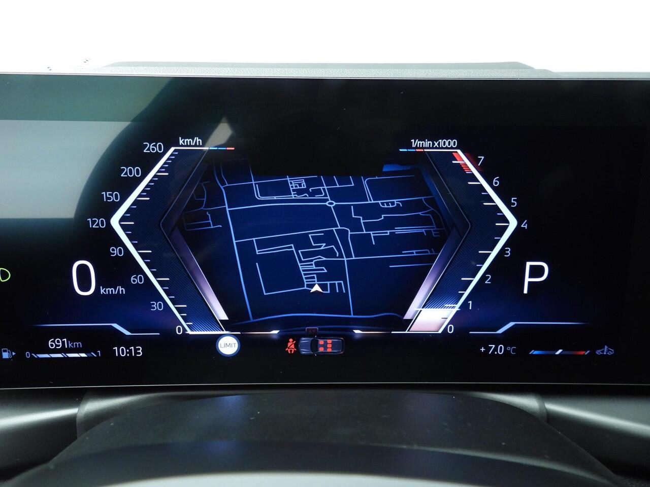 BMW 3-SERIE Touring 330i xDrive | M-Sportpakket | LED | Leder | HUD | Schuifdak | Trekhaak | Stoelverwarming | Keyles go | DAB | Alu 19 inch