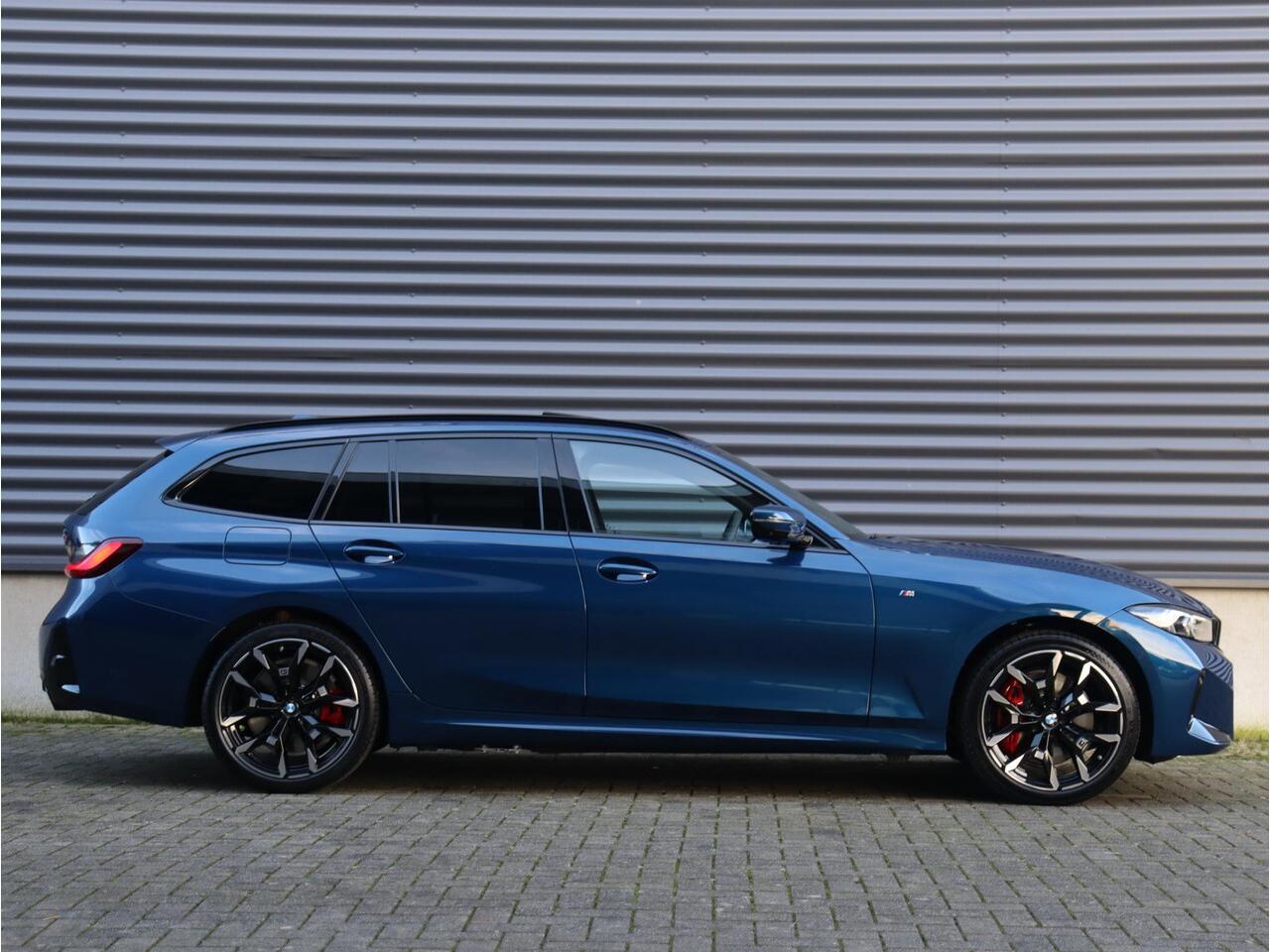 BMW 3-SERIE Touring 330e Individual Lak | M Sportpakket Pro | Innovation Pack | Comfort Pack | Panoramadak | Trekhaak