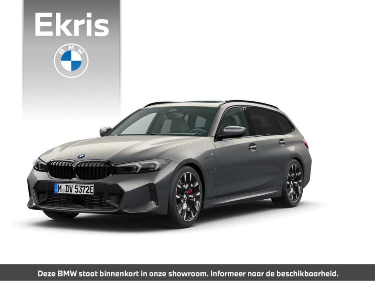BMW 3-SERIE Touring 330e Individual Lak | M Sportpakket Pro | Innovation Pack | Comfort Pack | Trekhaak | Panoramadak
