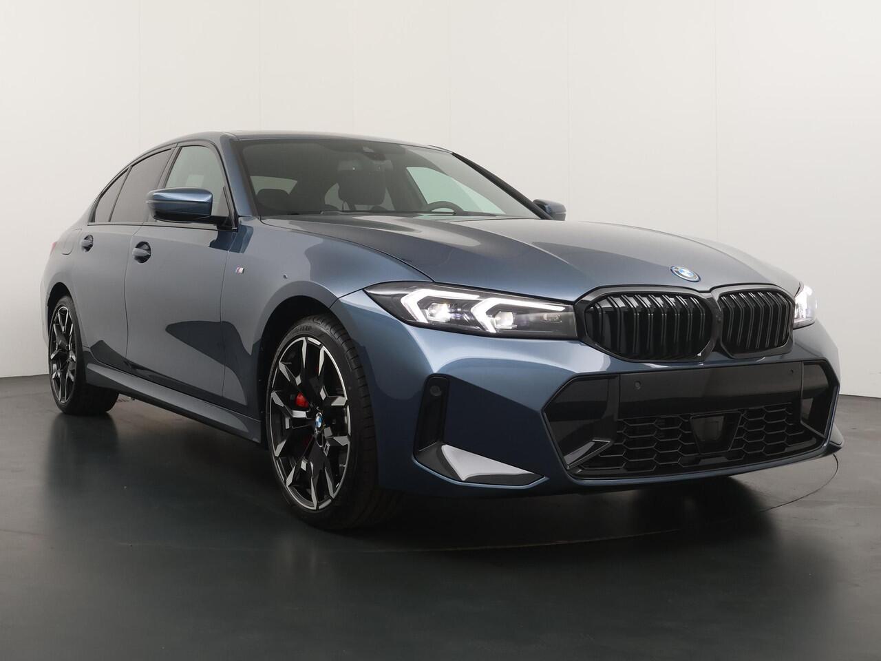 BMW 3-SERIE 330e | M-Sport pakket | Panoramadak | Adaptive Cruise | HiFi | Comfort Access | Ekris Selection