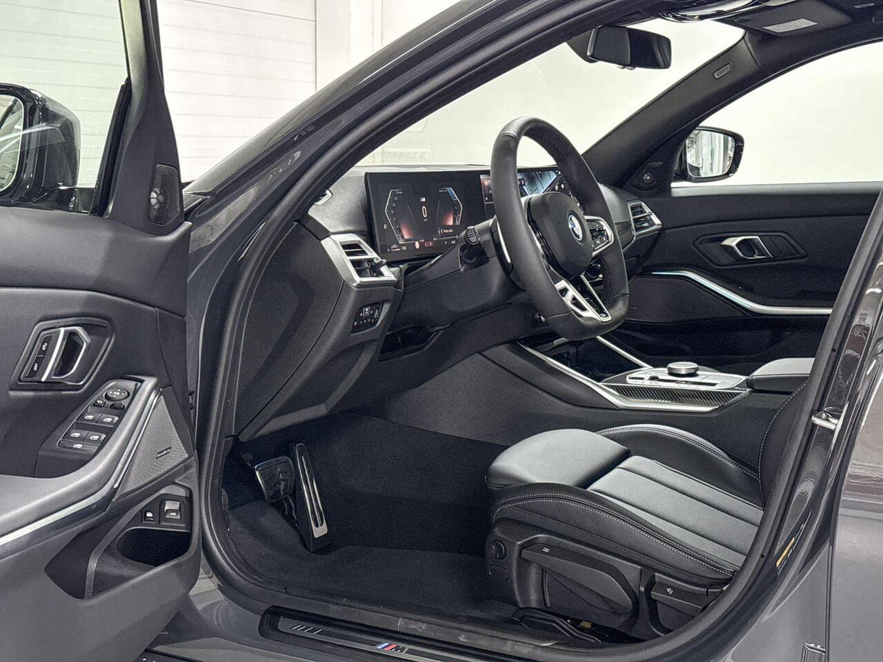 BMW 3-SERIE Sedan 330e | M-Sport Pro | Comfort Pack | Harman/Kardon | Schuif-/kanteldak | Comfort Access