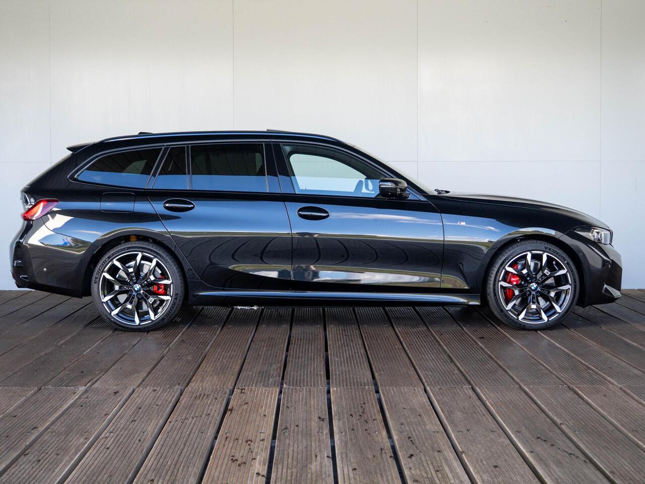 BMW 3-SERIE Touring 330e | M Sportpakket Pro | Innovation Pack | Verwarmd Stuurwiel | Comfort Access | Panoramadak | Stoelverwarming | Harman Kardon | Trekhaak | Ekris Selection