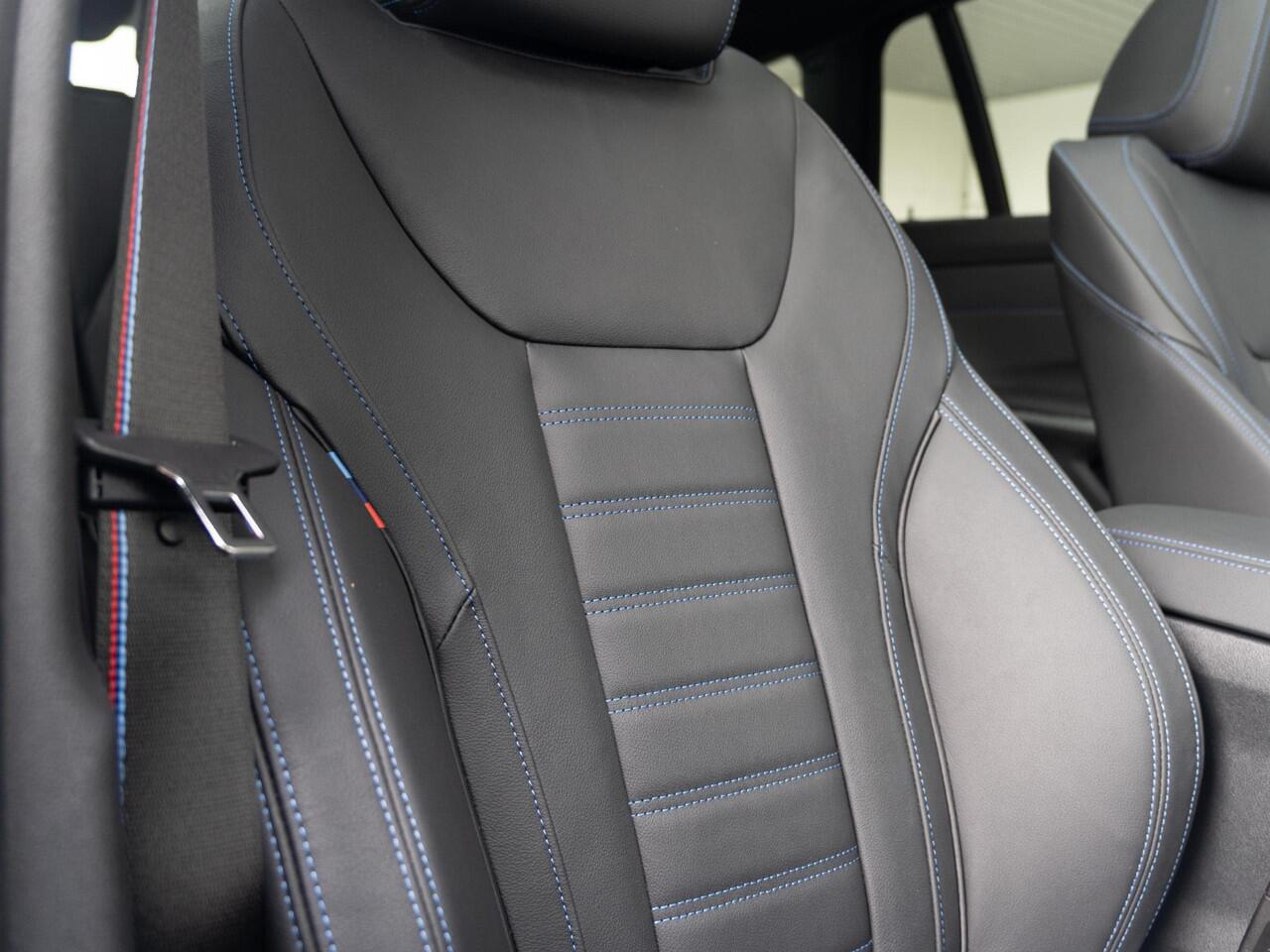 BMW 3-SERIE Touring 330e | M Sportpakket Pro | Innovation Pack | Verwarmd Stuurwiel | Comfort Access | Panoramadak | Stoelverwarming | Harman Kardon | Trekhaak | Ekris Selection