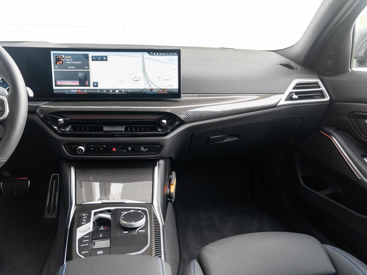 BMW 3-SERIE Touring 330e | M Sportpakket Pro | Innovation Pack | Verwarmd Stuurwiel | Comfort Access | Panoramadak | Stoelverwarming | Harman Kardon | Trekhaak | Ekris Selection