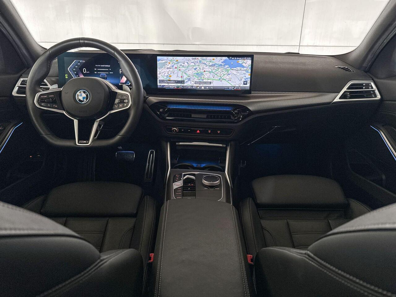 BMW 3-SERIE Sedan 330e