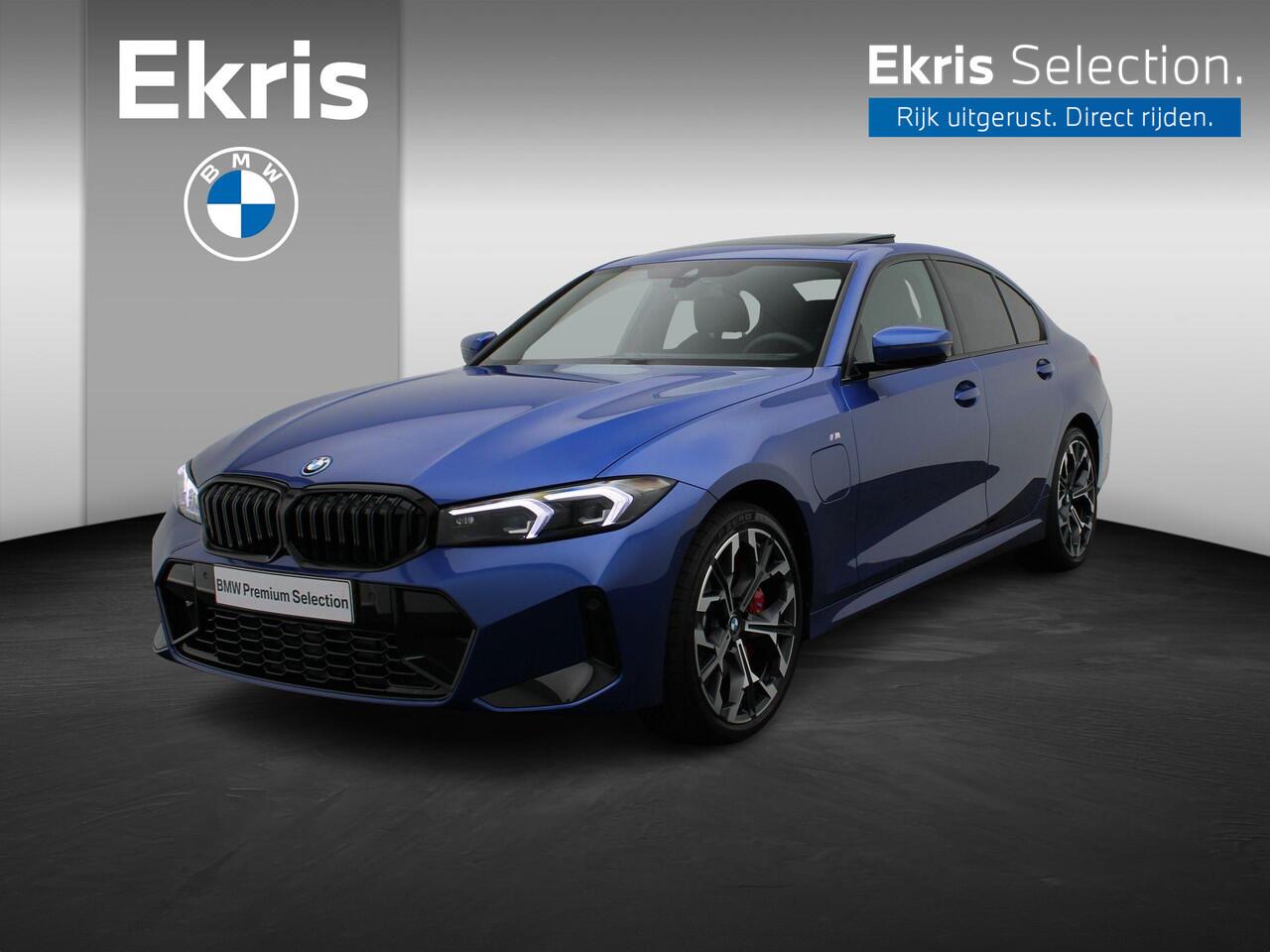 BMW 3-SERIE Sedan 330e M Sportpakket Pro | Comfort Pack | Comfort Access | Achteruitrijcamera | Schuifdak | Adaptieve LED | Harman Kardon | 19'' | Ekris Selection