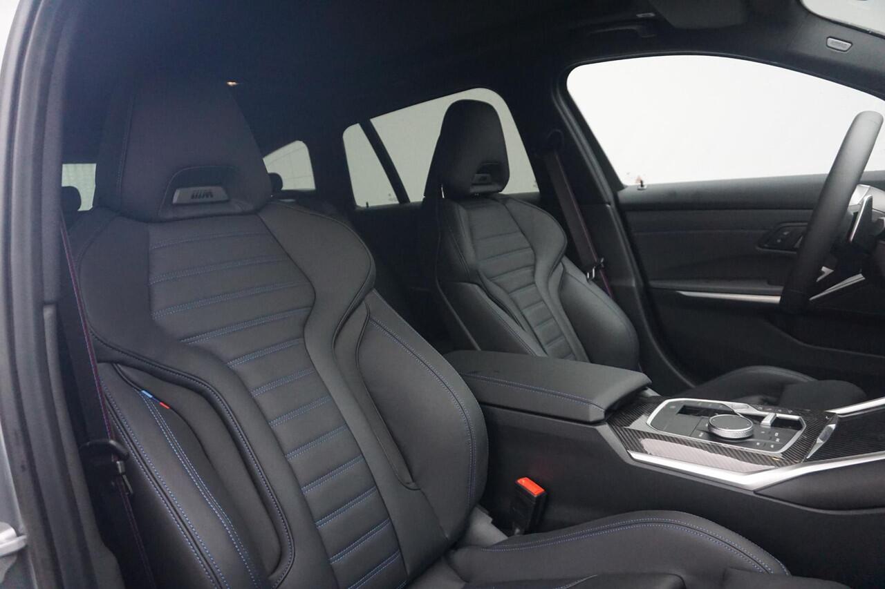 BMW 3-SERIE Touring 330e M Sportpakket Pro 19'' / Panoramadak / Harman Kardon / Driving Assistant Professional / Elektrisch verstelbare stoelen / Trekhaak / Ekris Selection