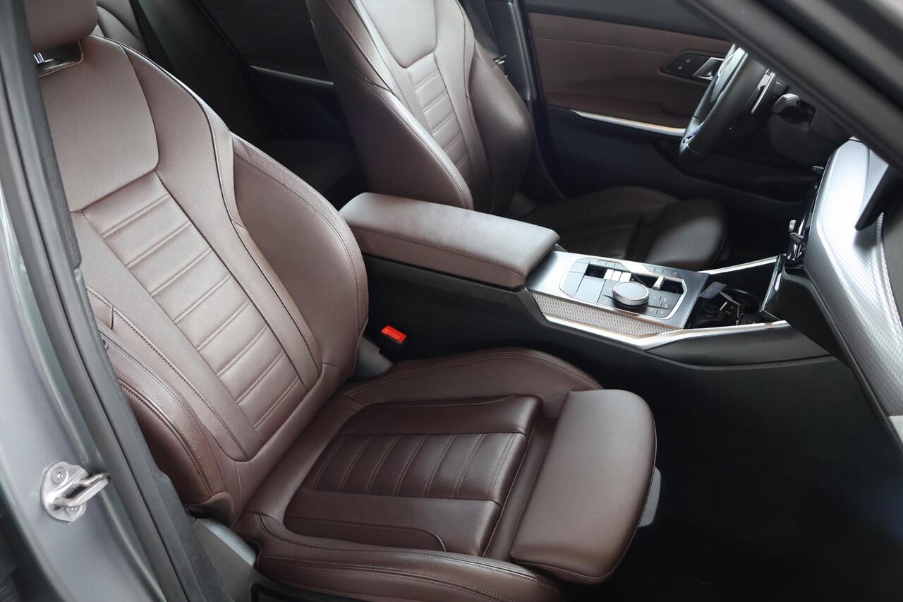 BMW 3-SERIE 330e | M Sportpakket | Comfort Pack | Panorama Dak