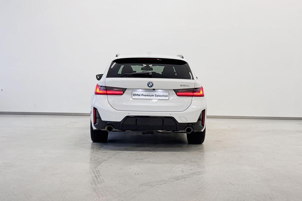 BMW 3-SERIE Touring 330e Innovation Pack M Sportpakket Pro Aut.