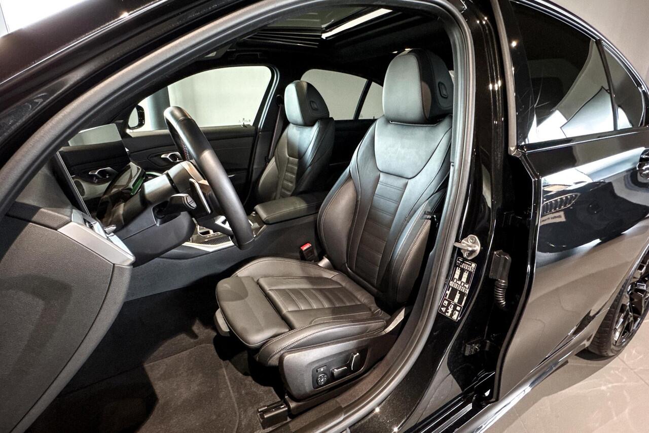 BMW 3-SERIE Sedan M340i xDrive | Glazen Schuif-/kanteldak | Stoelverwarming | Harman Kardon |