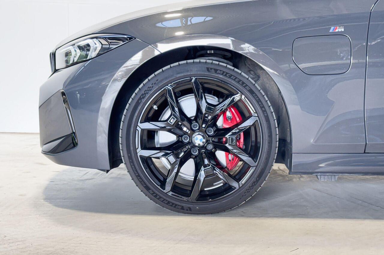 BMW 3-SERIE Touring 330e Innovation Pack M Sportpakket Pro Aut.