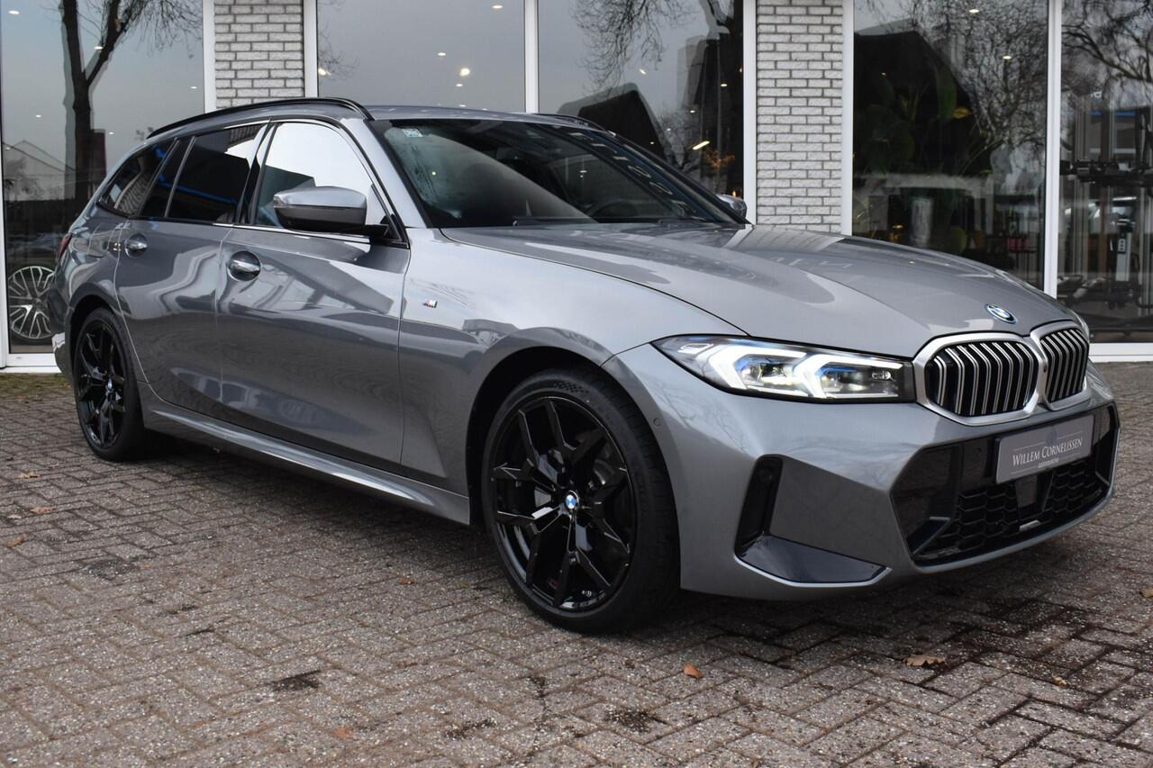 BMW 3-SERIE Touring 330e M-Sport Leder Navi Camera HiFi ACC Head Up St