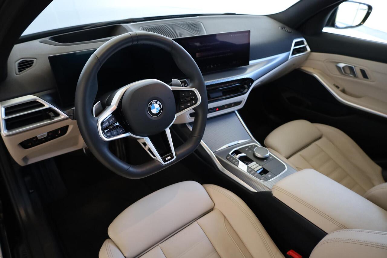 BMW 3-SERIE Touring 318i M Sport Pro | Panoramadak | Trekhaak