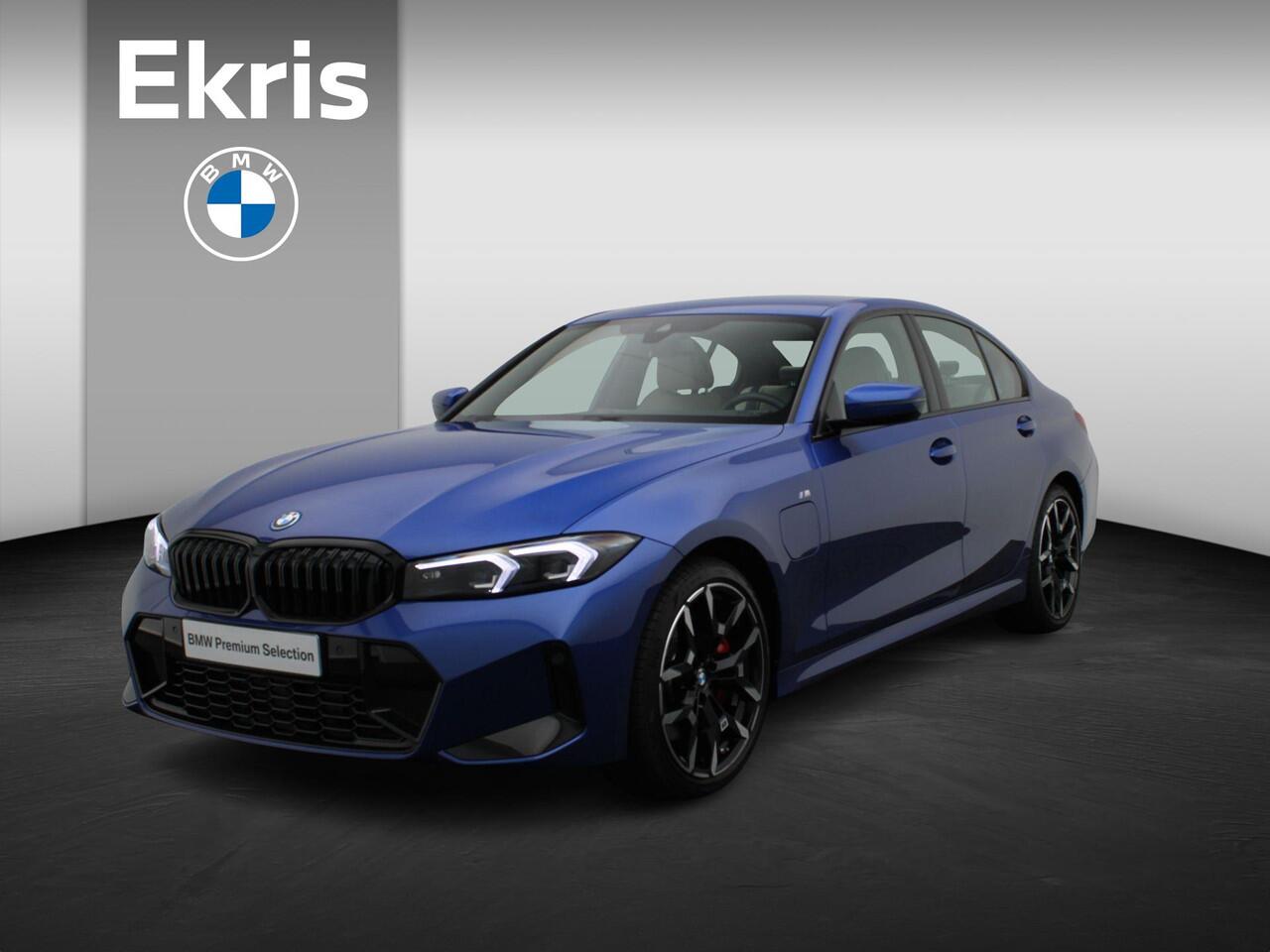 BMW 3-SERIE Sedan 330e M Sportpakket Pro | Comfort Pack | Stuurwielrand Verwarmd | Achteruitrijcamera | Elektrisch Verstelbare Sportstoelen | Harman Kardon | 19''