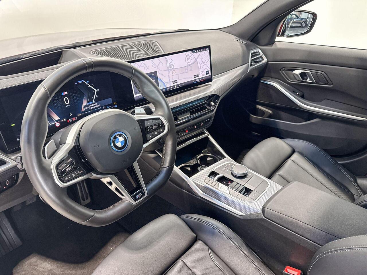 BMW 3-SERIE Sedan 330e Innovation Pack M Sportpakket Pro Aut.