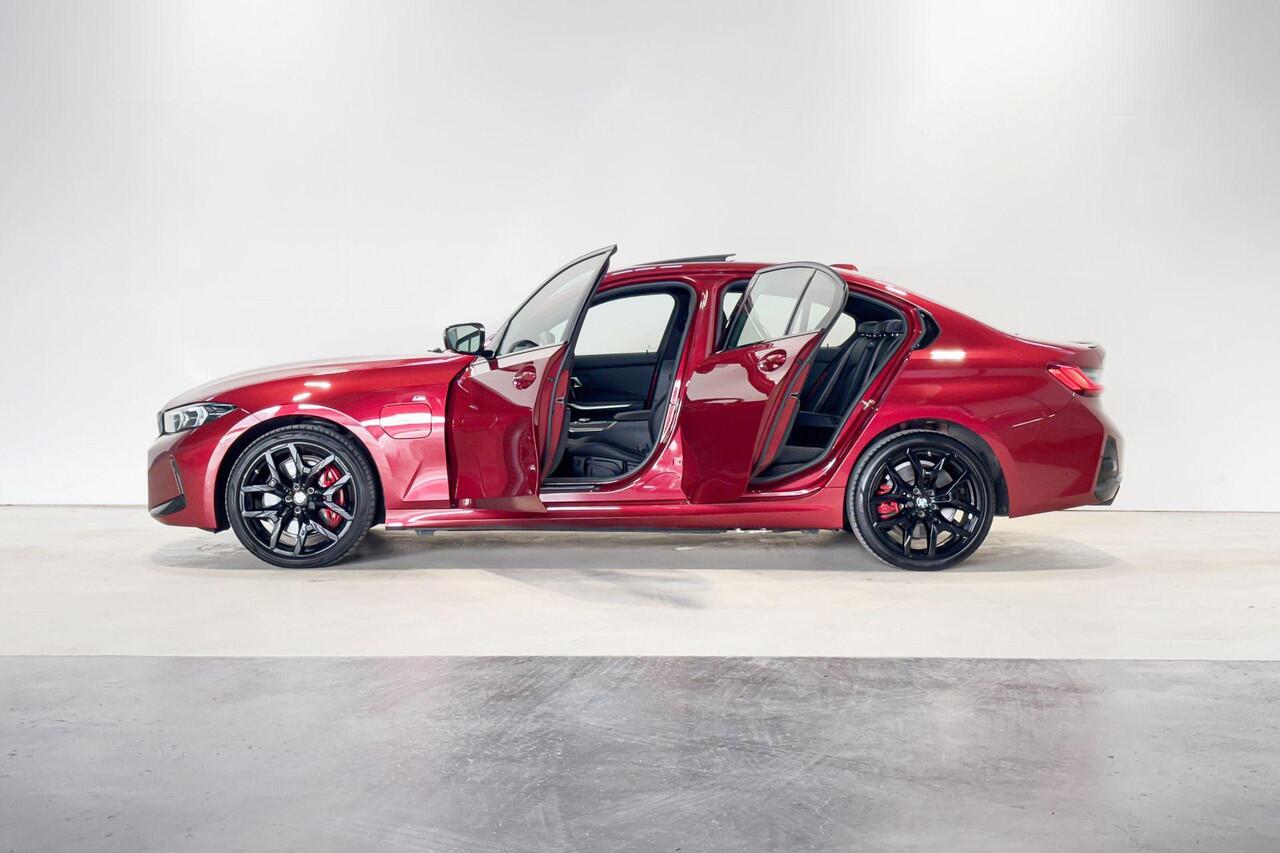 BMW 3-SERIE Sedan 330e Innovation Pack M Sportpakket Pro Aut.