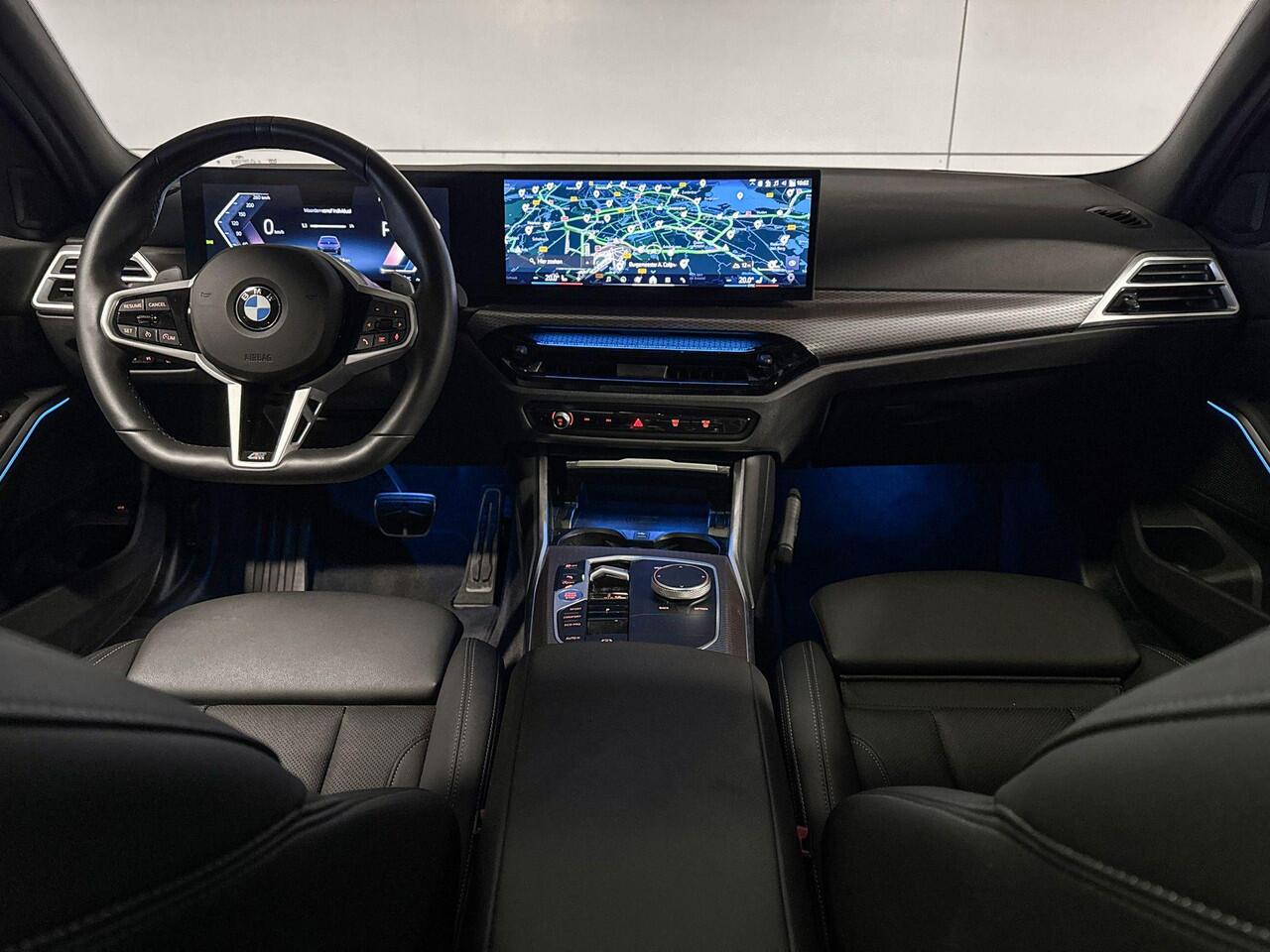 BMW 3-SERIE Touring 318i | Selections | Glazen panoramadak | M Sportonderstel