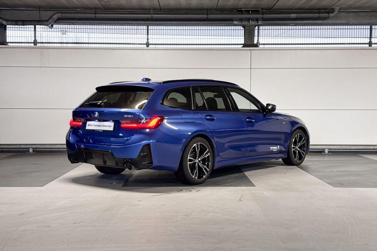 BMW 3-SERIE Touring 318i | Selections | Glazen panoramadak | M Sportonderstel