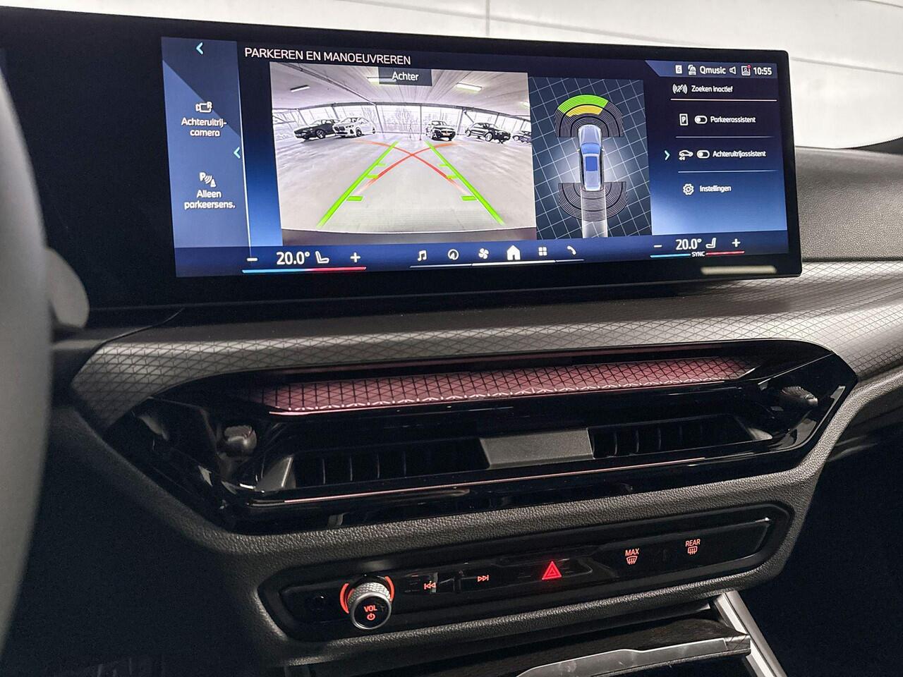 BMW 3-SERIE Touring 318i | Selections | M Sportpakket Pro | Draadloos oplaadstation |