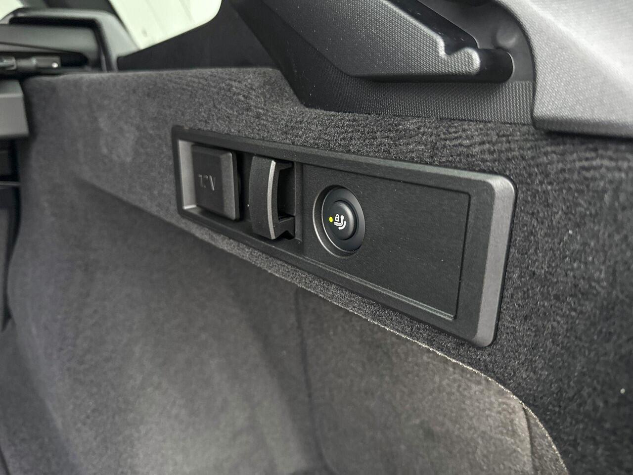 BMW 3-SERIE Touring 318i | M Sport | Trekhaak