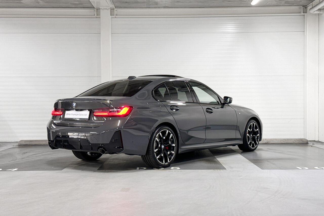 BMW 3-SERIE Sedan 318i | M-Sport Pro | Active Cruise Control | Hifi System | Schuif/-kanteldak