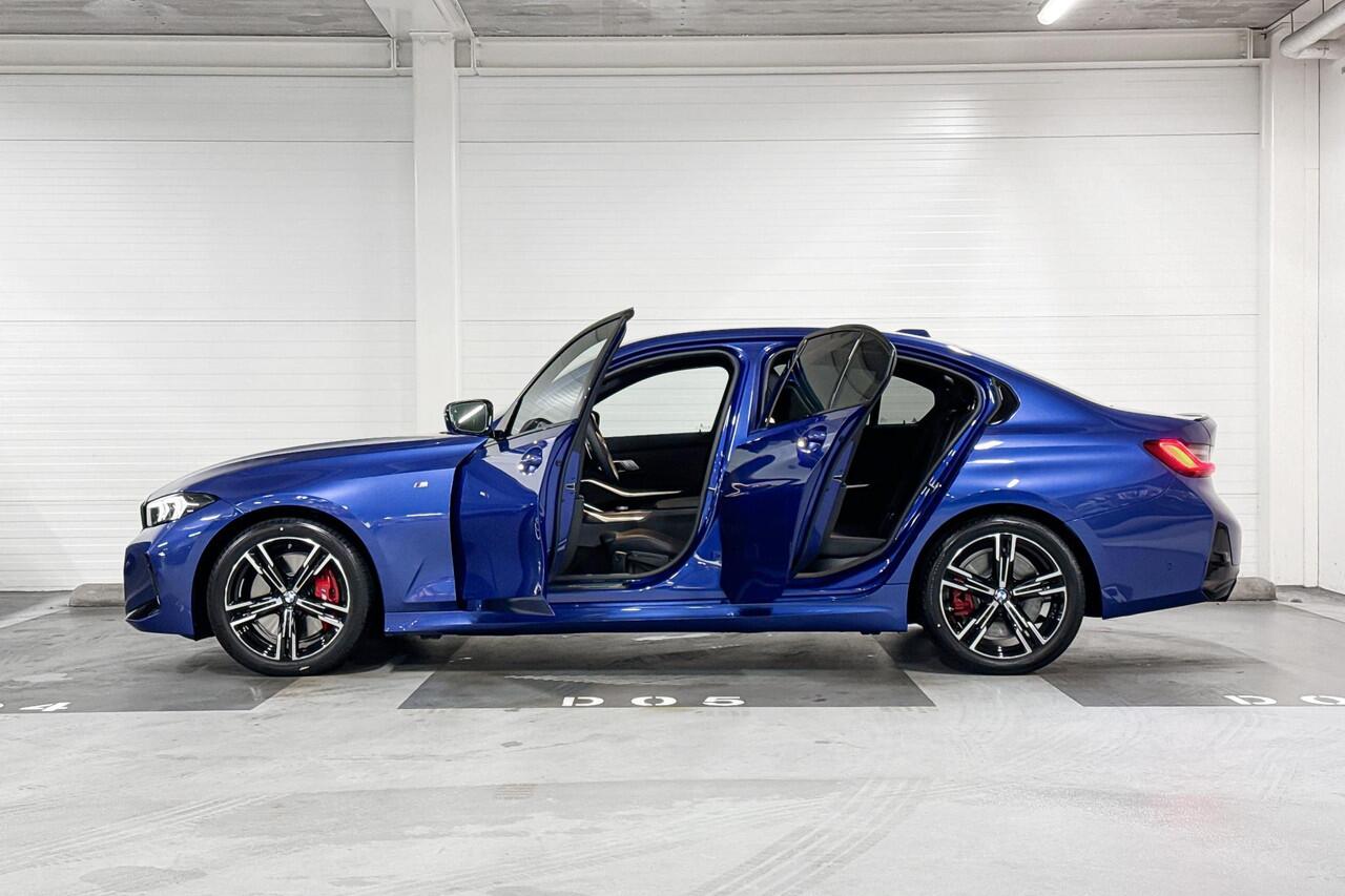 BMW 3-SERIE Sedan 318i | M-Sport Pro | Innovation Pack | Comfort Pack | Driving Assistant | Harman/kardon | Comfort Access