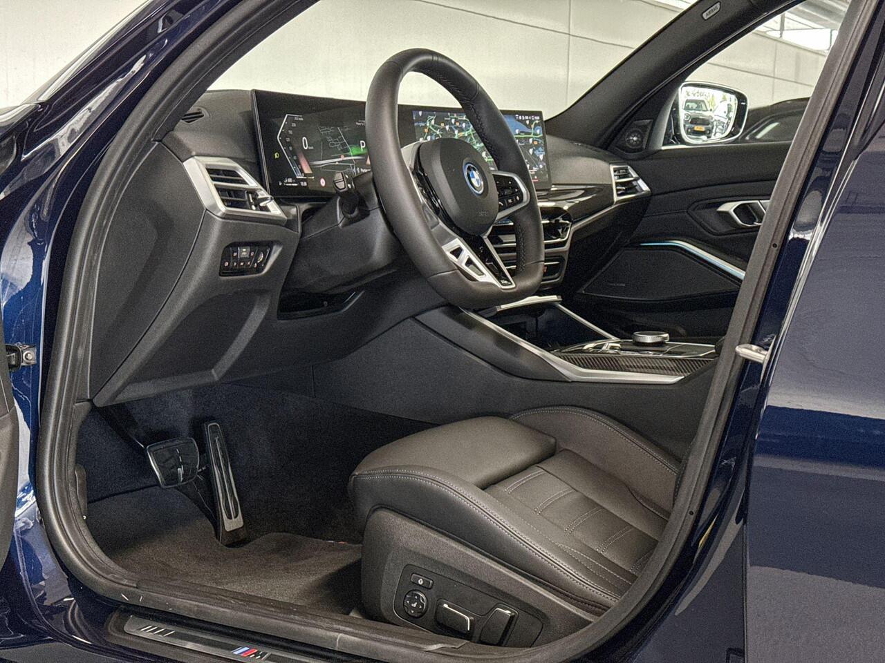 BMW 3-SERIE Touring 330e M-Sport