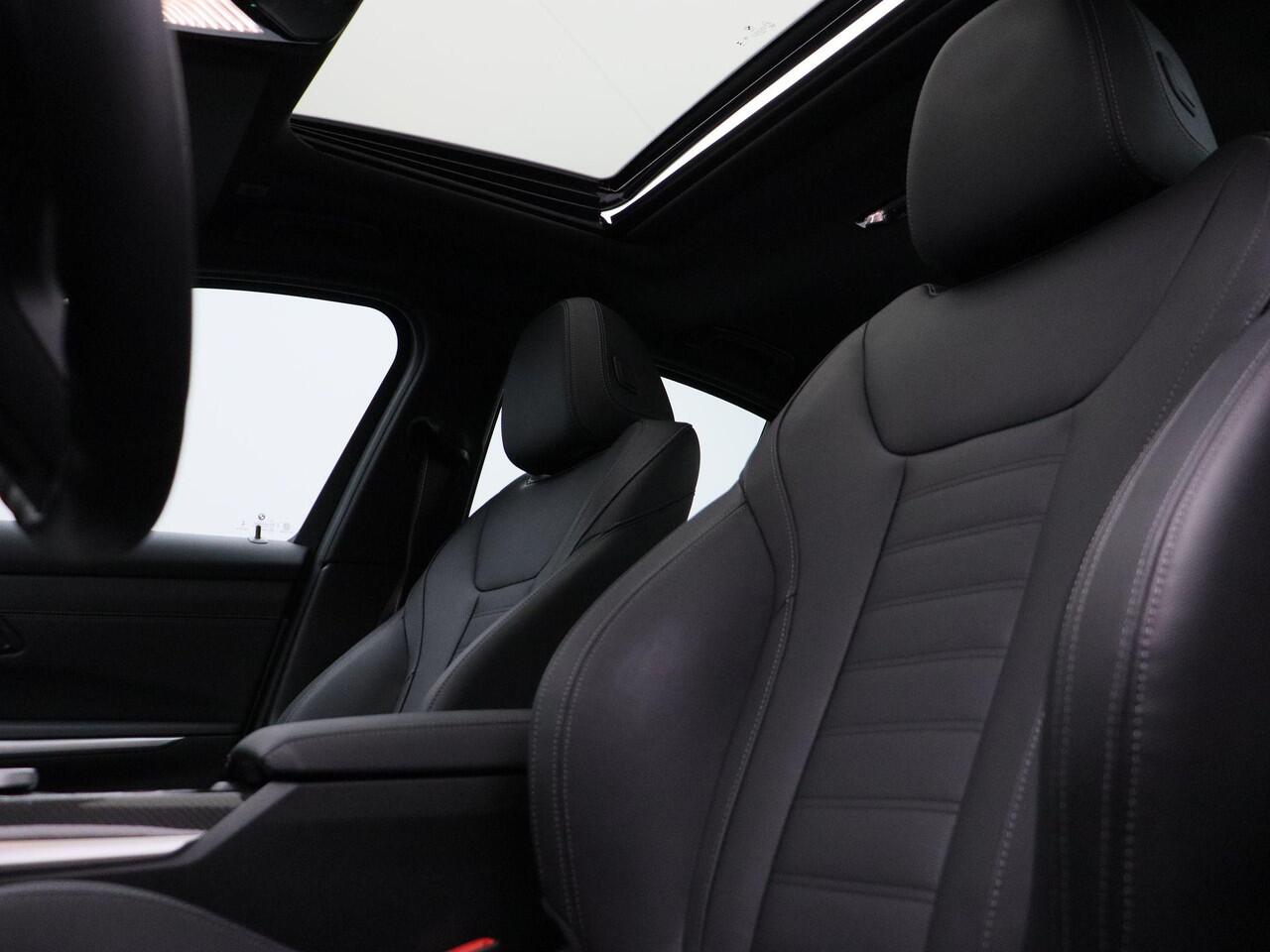 BMW 3-SERIE Sedan 320e M Sportpakket Pro | Innovation Pack | Entertainment Pack | Stuurwielrand Verwarmd | DAB | HiFi | 19''