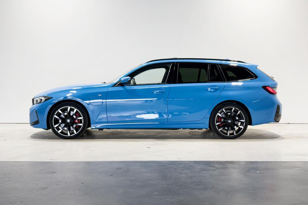 BMW 3-SERIE Touring 330e Innovation Pack M Sportpakket Pro Aut.