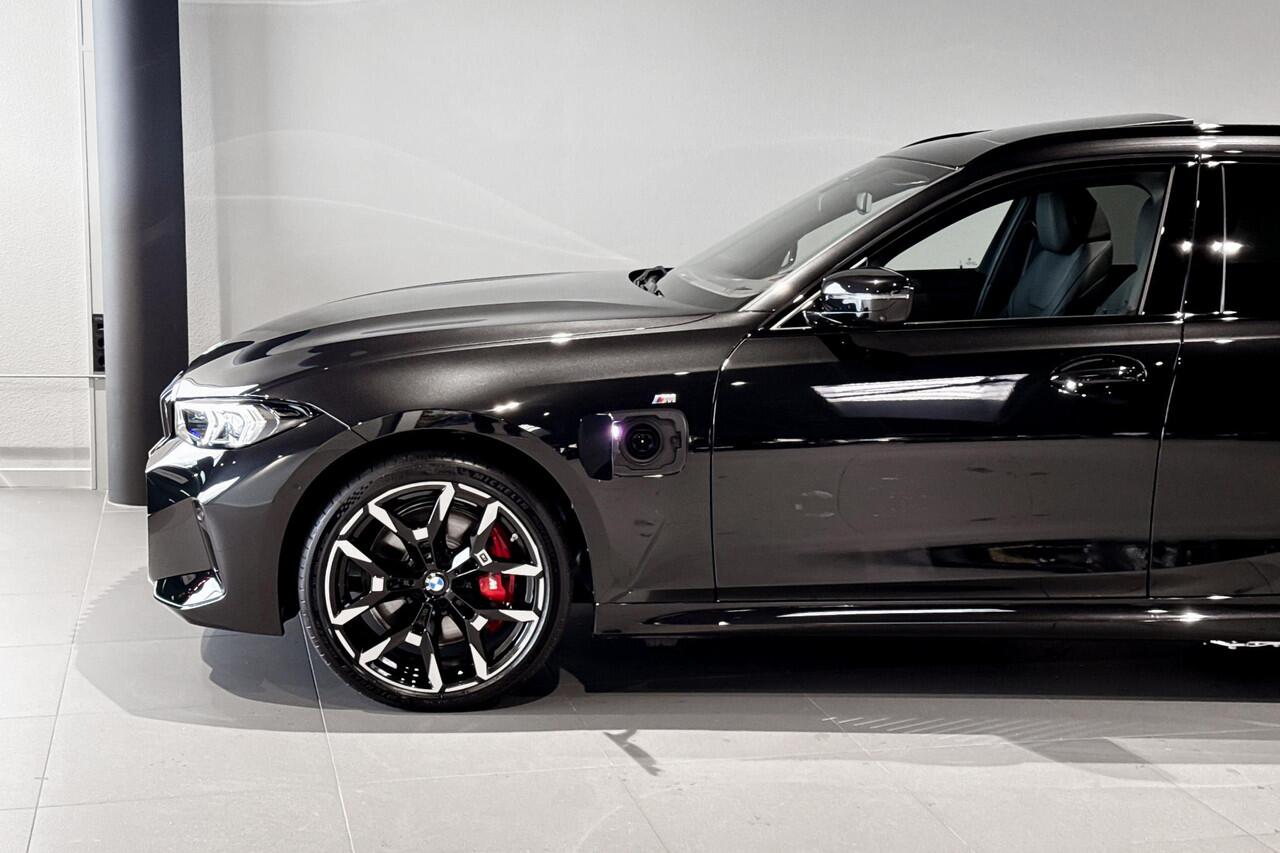 BMW 3-SERIE Touring 330e | M Sport Pro | Innovation Pack | Comfort Pack