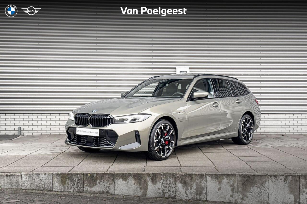 BMW 3-SERIE Touring 330e M Sport Edition | M Sportpakket Pro | Innovation Pack | Comfort Pack | Trekhaak