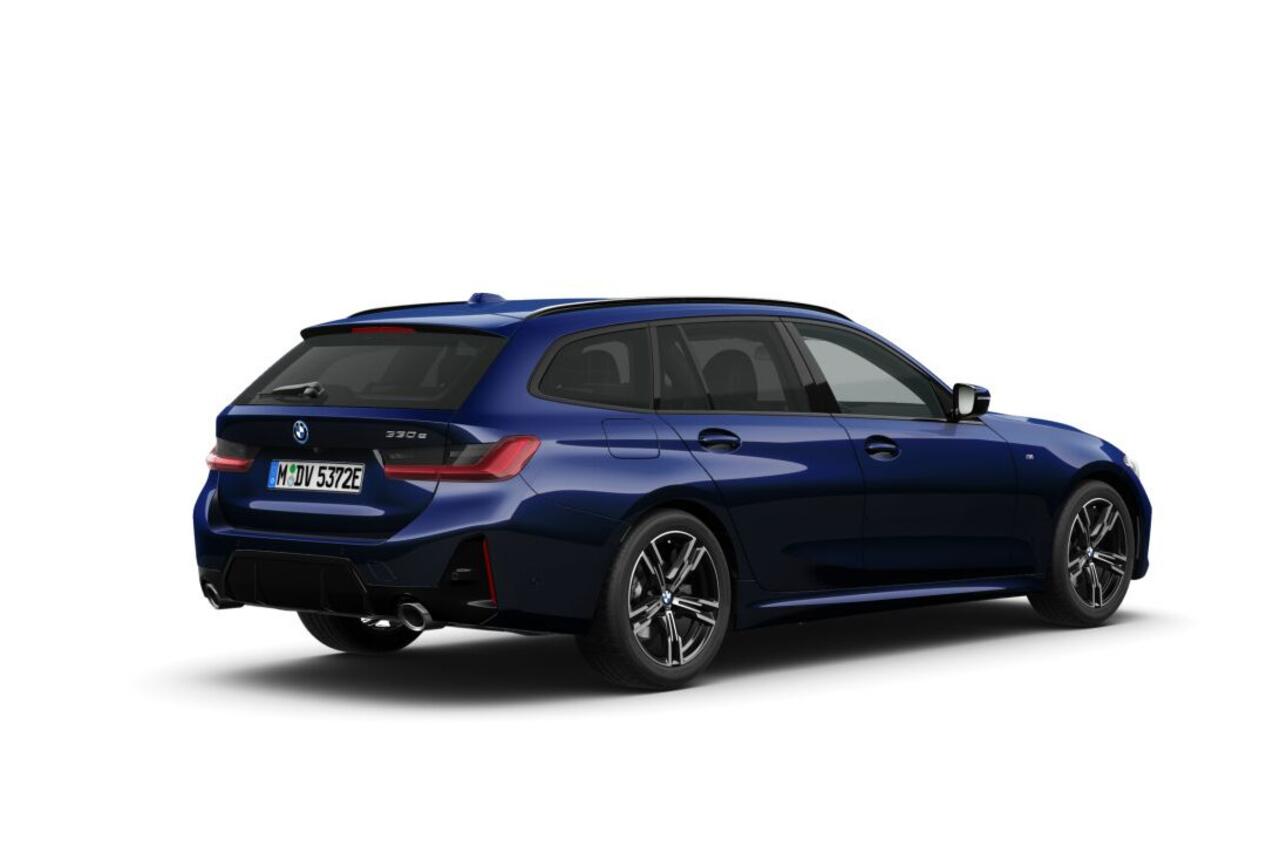 BMW 3-SERIE Touring 330e M Sport Edition | M Sportpakket | Comfort Pack