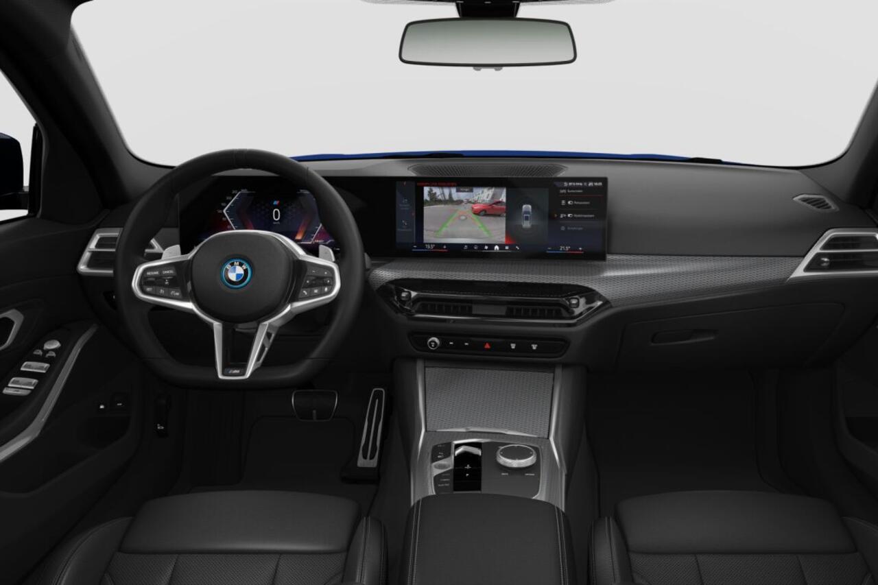 BMW 3-SERIE Touring 330e M Sport Edition | M Sportpakket | Comfort Pack
