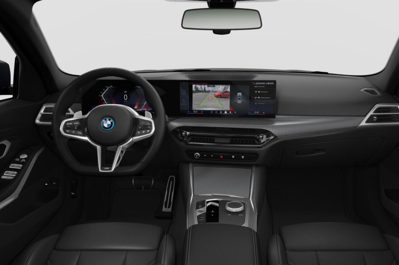 BMW 3-SERIE Touring 330e M Sport Edition | M Sportpakket Pro | Comfort Pack