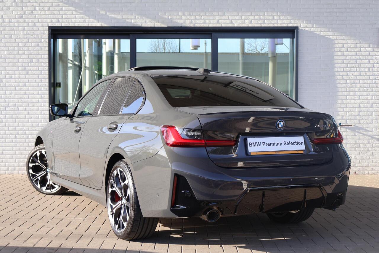 BMW 3-SERIE 330e M Sport Package Pro | Innovation Pack | Comfort Pack | Ekris Selection