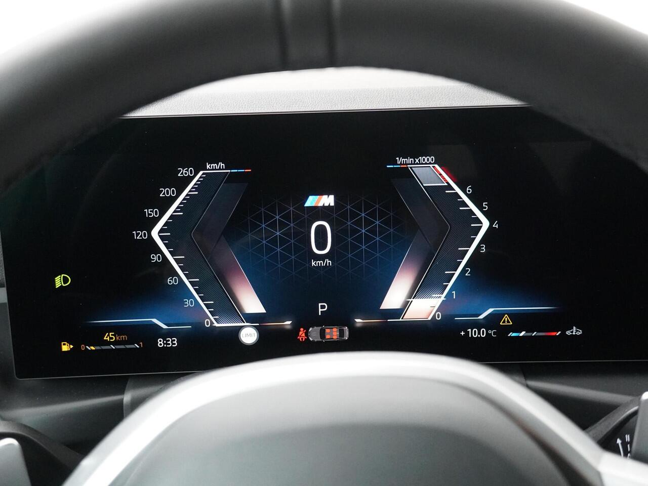 BMW 3-SERIE Sedan 320i xDrive M Sportpakket Pro | Comfort Pack | Trekhaak | Harman Kardon | Showroom Selection