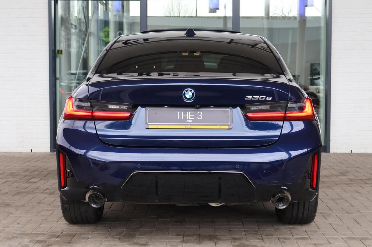 BMW 3-SERIE Sedan | 330e | M Sportpakket Pro | Trekhaak | Innovation Pack | Comfort Pack | Harman Kardon