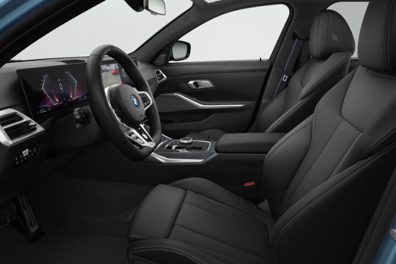 BMW 3-SERIE Touring 330e M Sport Edition | M Sportpakket Pro | Trekhaak