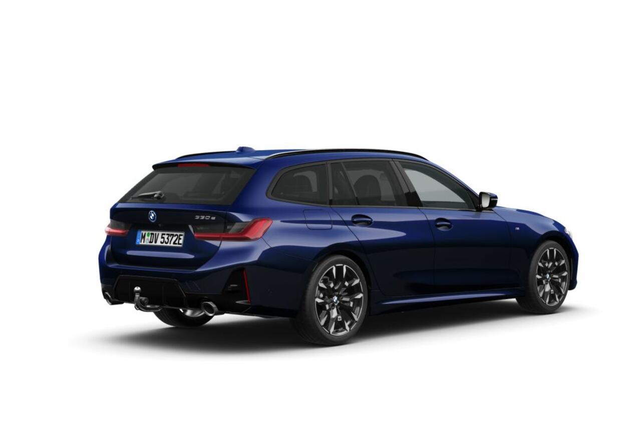 BMW 3-SERIE Touring 330e M Sport Edition | M Sportpakket | Comfort Pack | Trekhaak