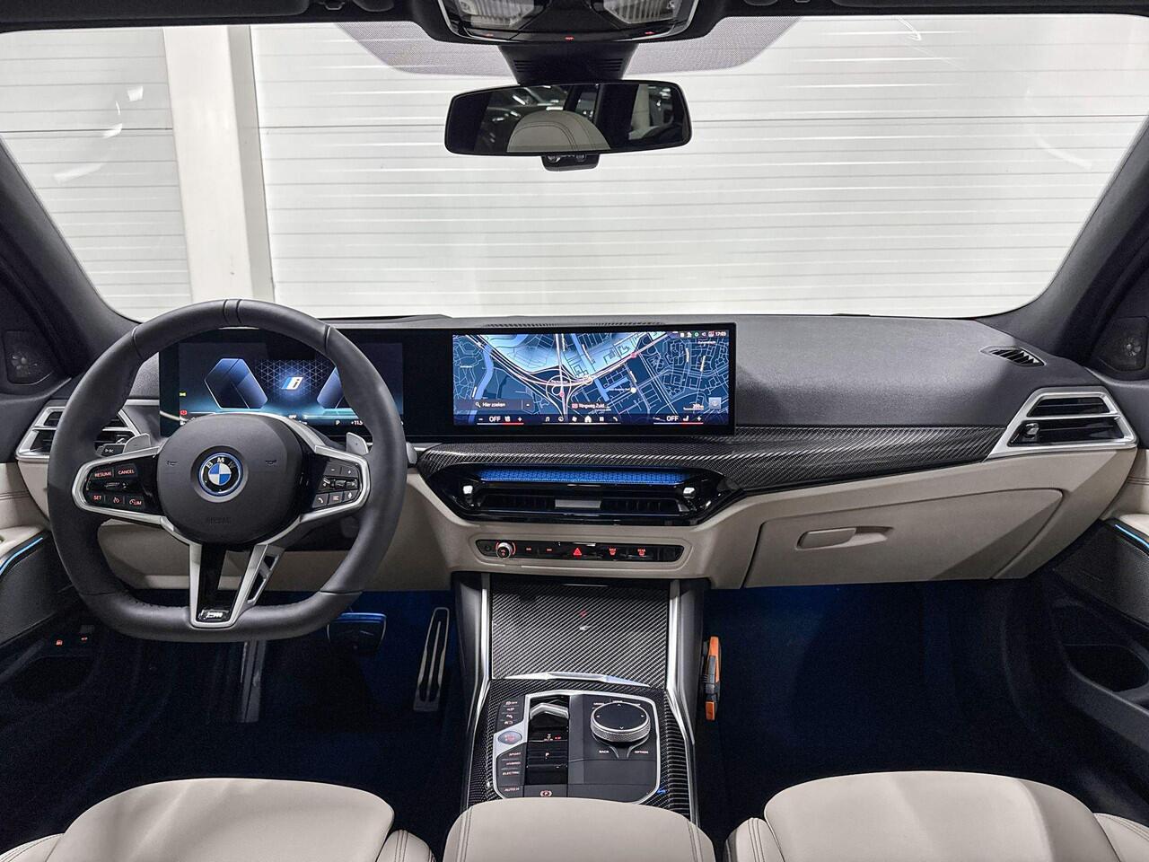 BMW 3-SERIE Touring 330e | M-Sport Pro | Innovation Pack | Comfort Pack | Driving Assistant | Harman/Kardon | Panoramadak | Comfort Access