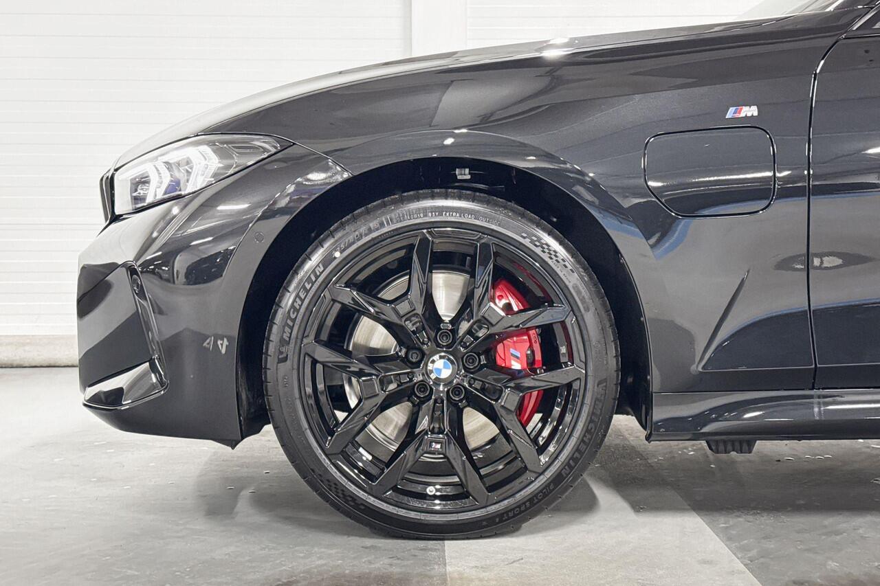 BMW 3-SERIE Touring 330e | M-Sport Pro | Innovation Pack | Comfort Pack | Driving Assistant | Harman/Kardon | Panoramadak | Comfort Access