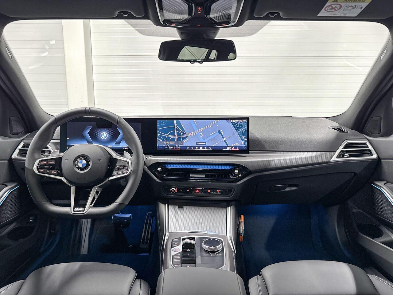 BMW 3-SERIE Touring 318i | M-Sport Pro | Comfort Pack | Driving Assistant | Hifi System | Panoramadak | Comfort Access | Trekhaak