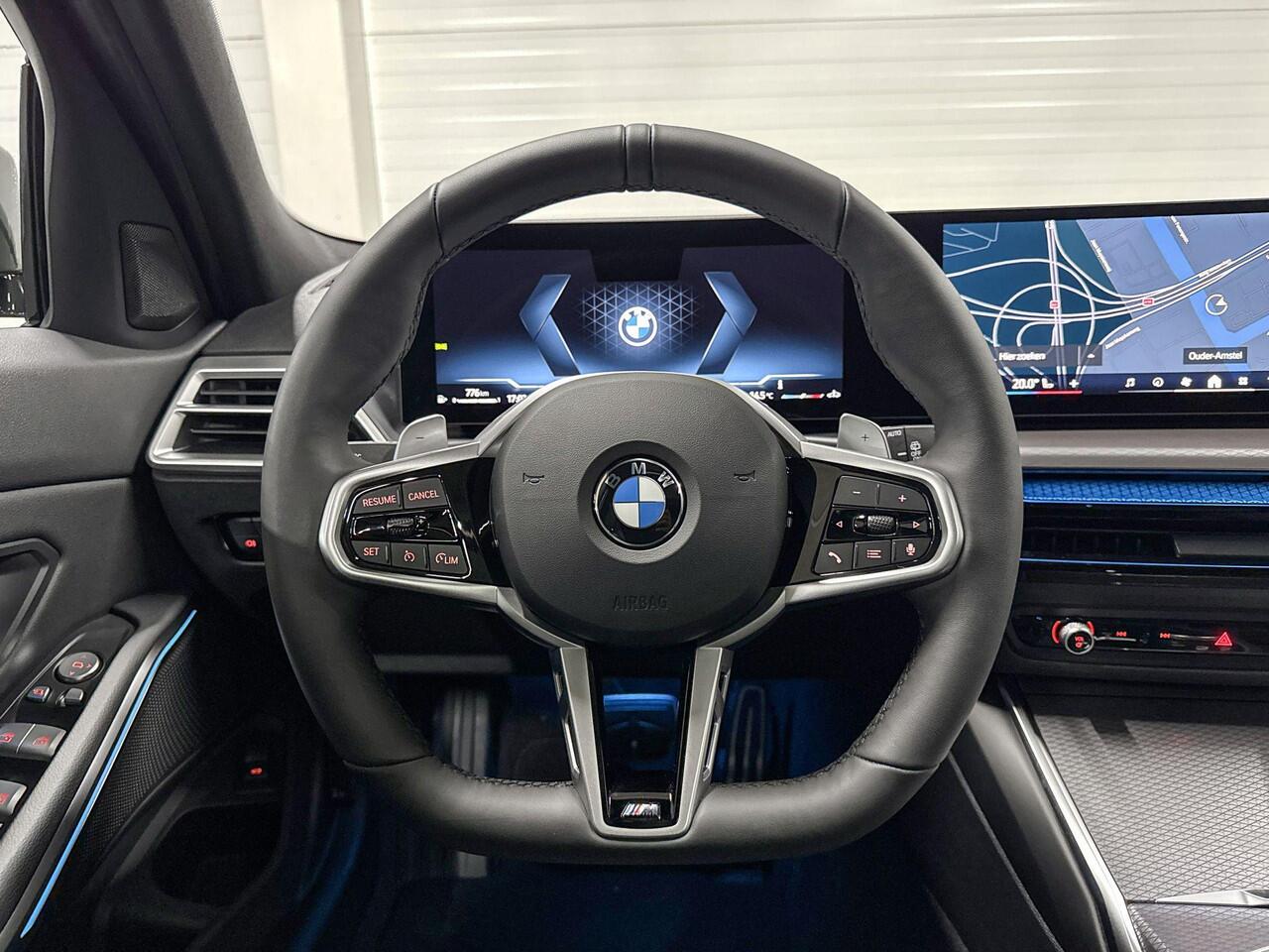 BMW 3-SERIE Touring 318i | M-Sport Pro | Comfort Pack | Driving Assistant | Hifi System | Panoramadak | Comfort Access | Trekhaak