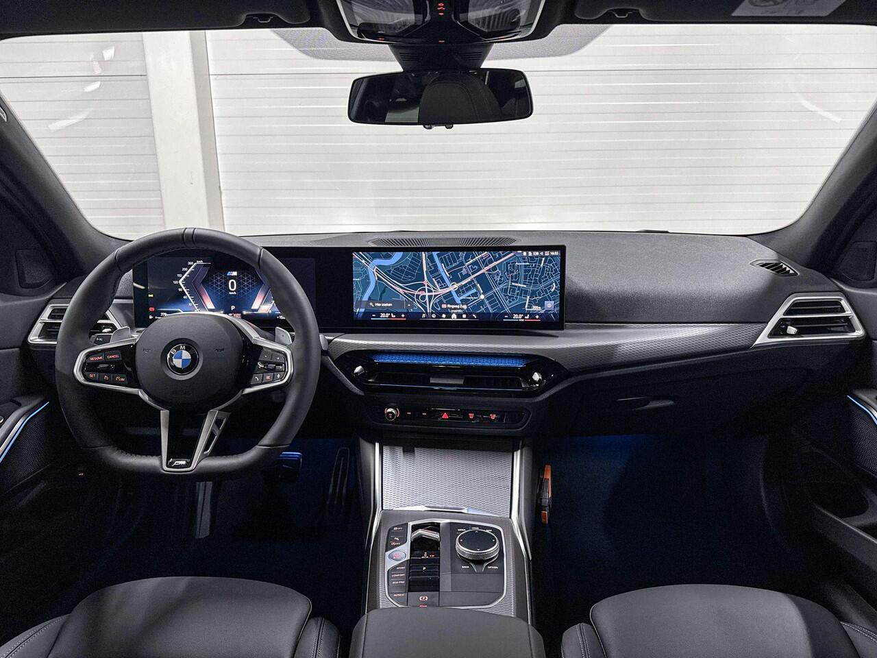 BMW 3-SERIE Touring 318i | M-Sport Pro | Comfort Pack | Driving Assistant | Hifi System | Panoramadak | Comfort Access | Trekhaak | Huisselectie