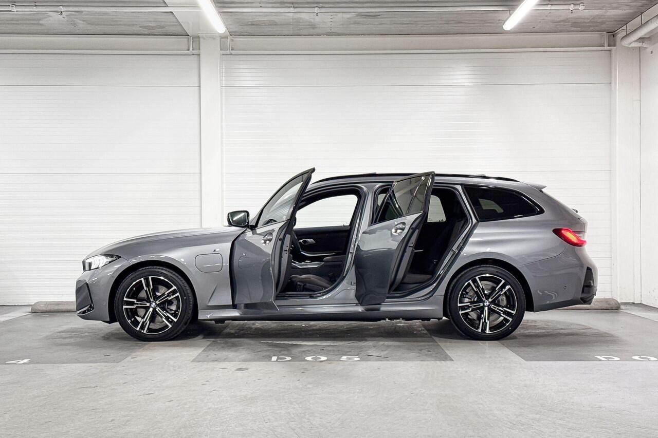 BMW 3-SERIE Touring 330e | M-Sport | Comfort Pack | Panoramadak | Comfort Access | Trekhaak | Huisselectie