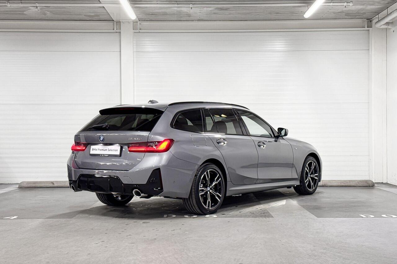 BMW 3-SERIE Touring 330e | M-Sport | Comfort Pack | Panoramadak | Comfort Access | Trekhaak | Huisselectie