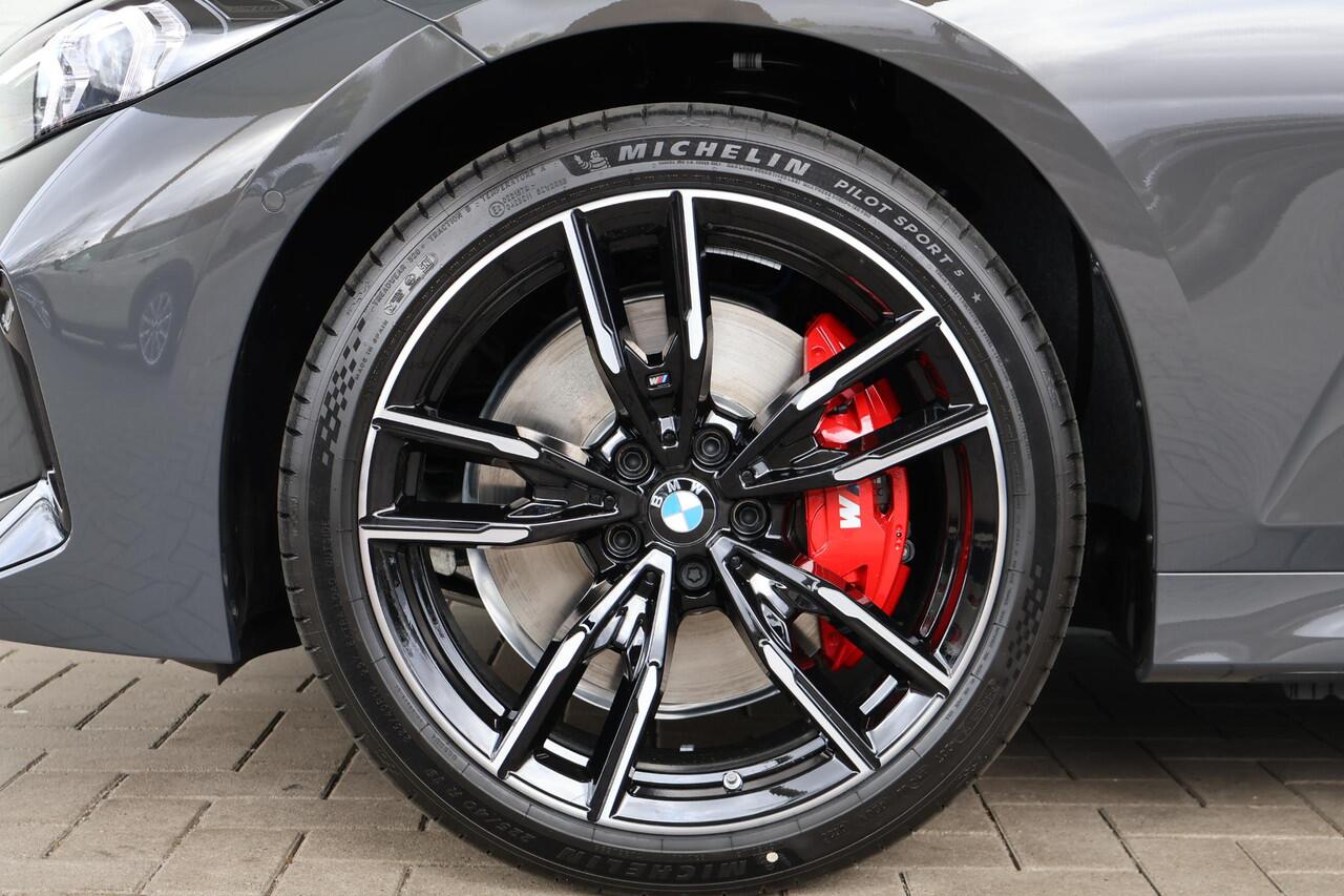BMW 3-SERIE Touring M340i xDrive | M Sportpakket Pro | Pano | Harman Kardon | Trekhaak