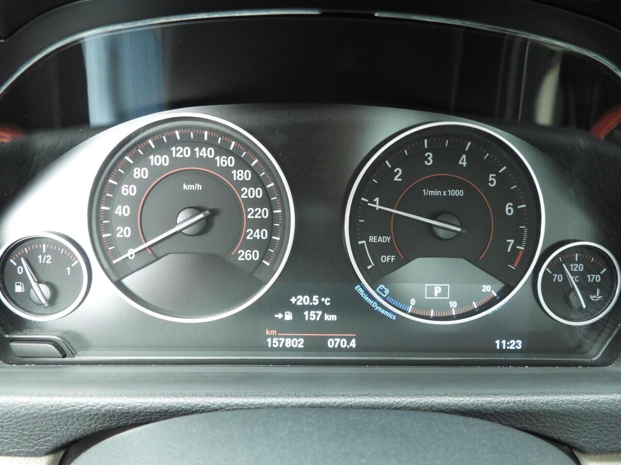 BMW 3-SERIE GT Gran Turismo 320i Automaat / Sportline / LED / Head-up / HIFI / Leder / Sportstoelen / Alu wielen 18 inch